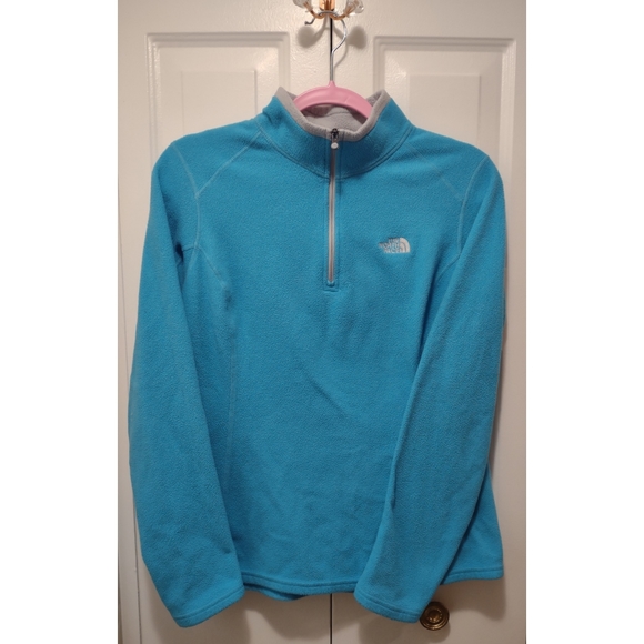 The North Face Jackets & Blazers - North Face Blue Fleece Pullover 1/4 Zip Women's Large